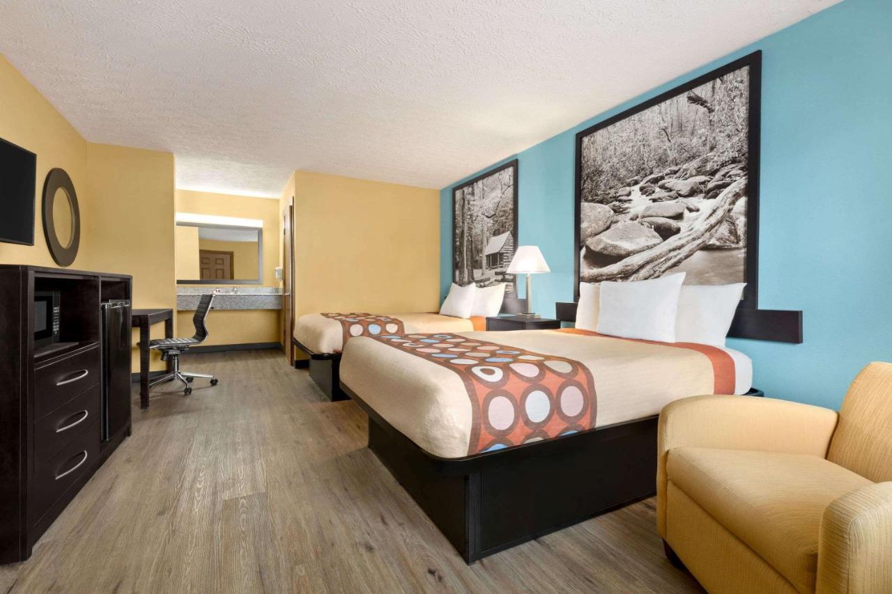 Super 8 By Wyndham Whites Creek/ Nashville Nw Area Екстериор снимка