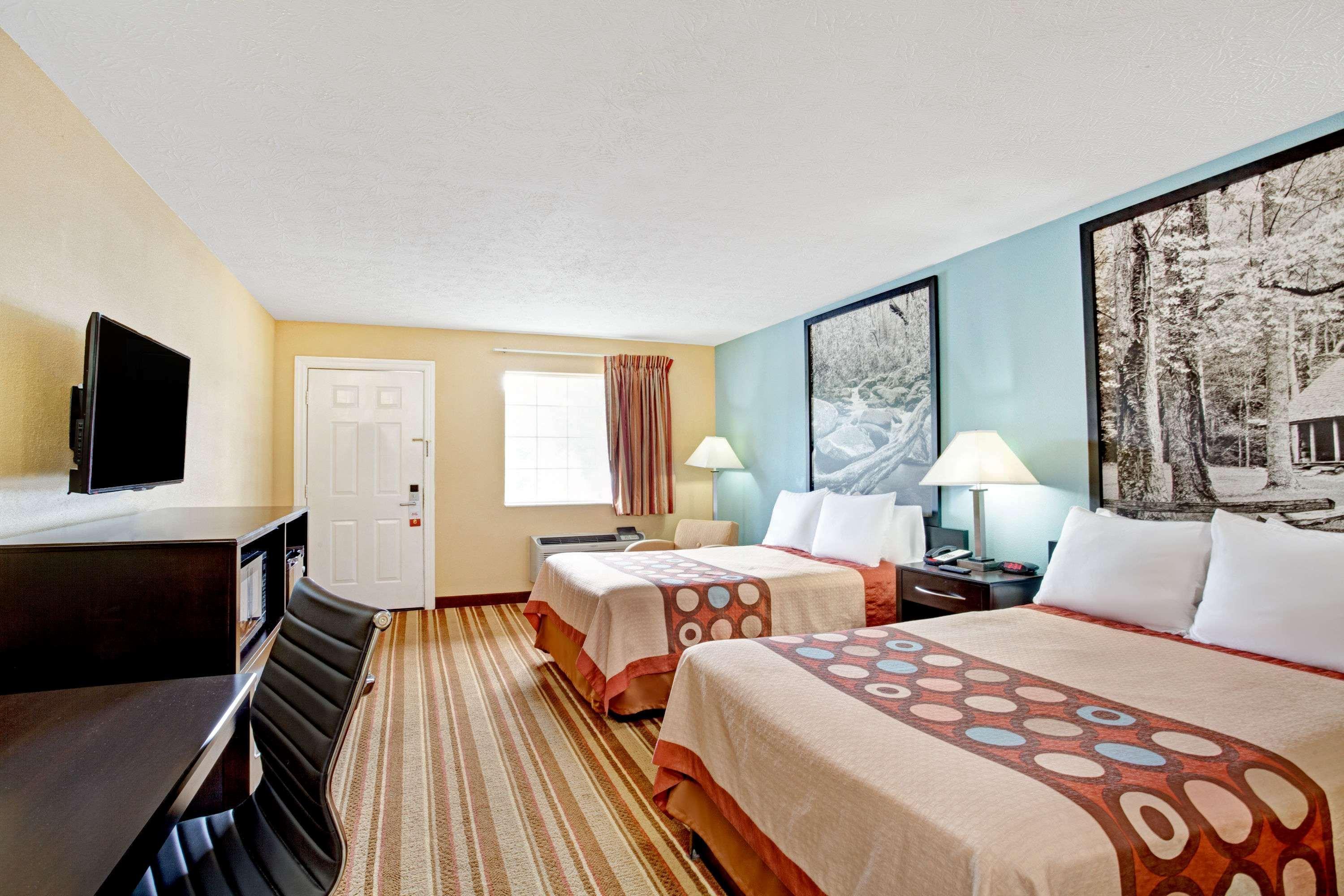 Super 8 By Wyndham Whites Creek/ Nashville Nw Area Екстериор снимка